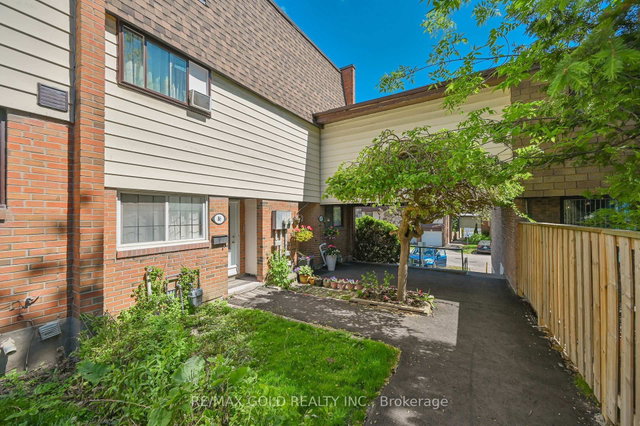 87 - 180 Mississauga Valley Boulevard