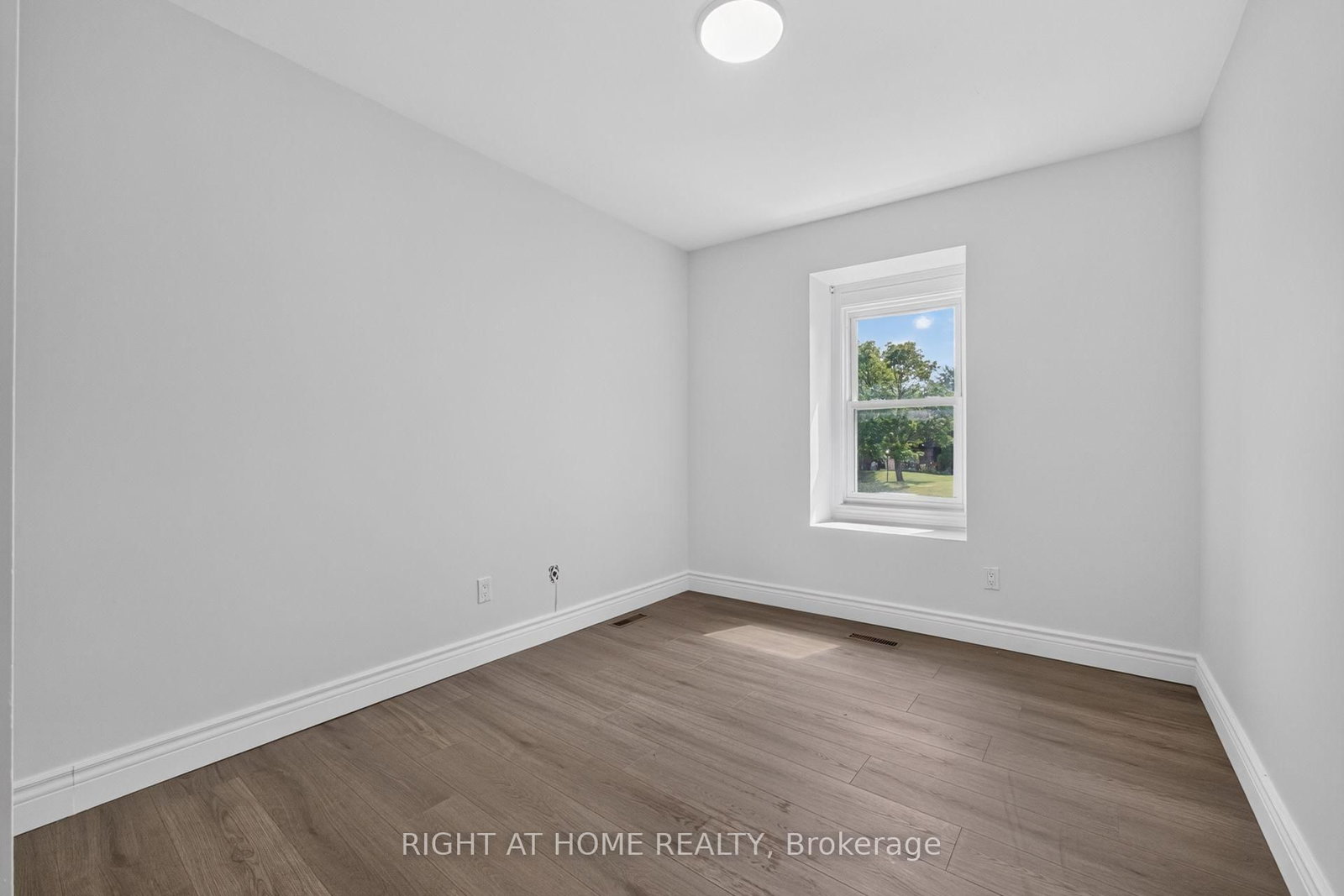 2605 Woodchester Drive • #5 • Mississauga, ON photo 29