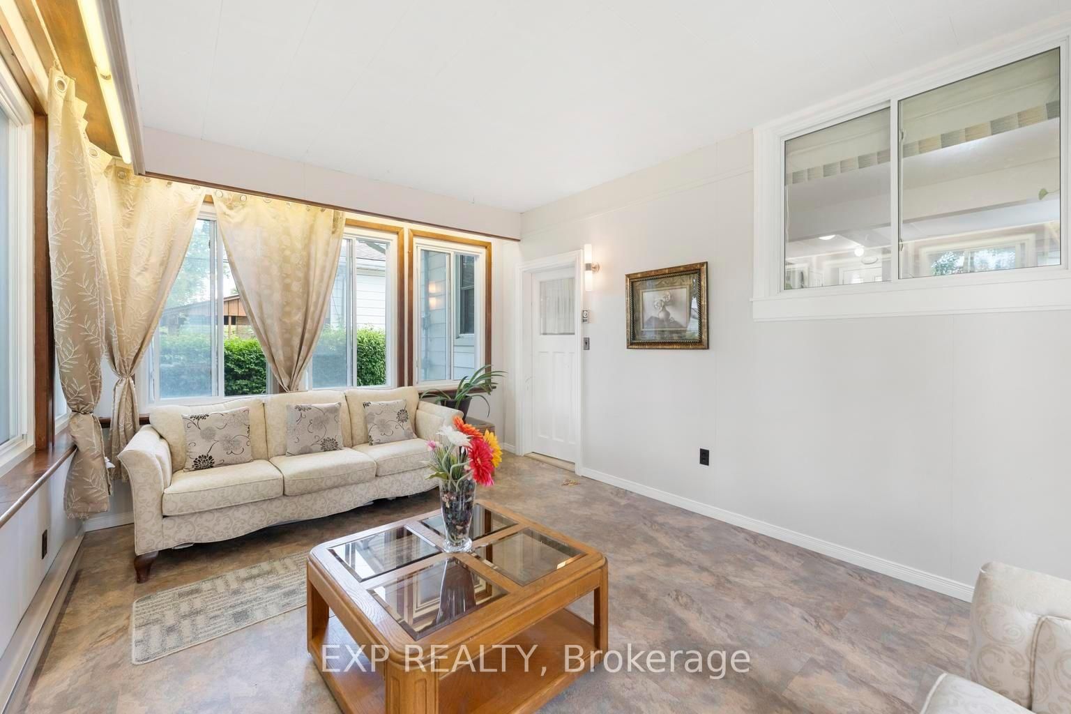 1063 Joan Drive • Burlington, ON photo 26