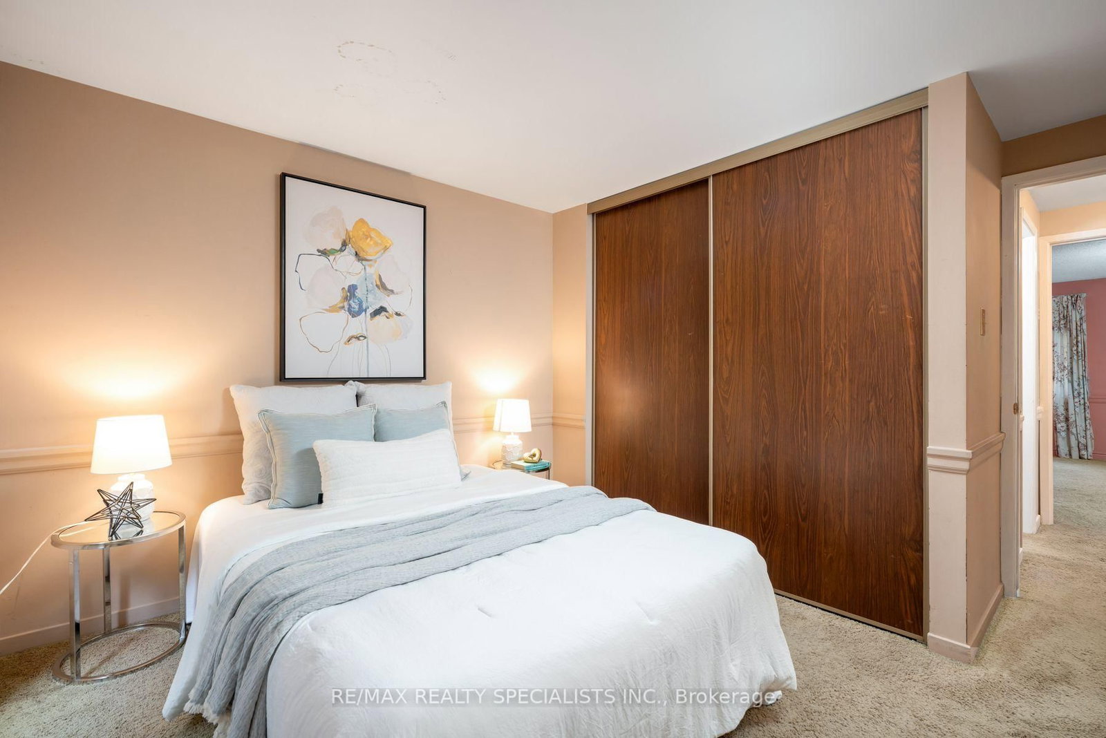 20 E Mineola Road • #75 • Mississauga, ON photo 25