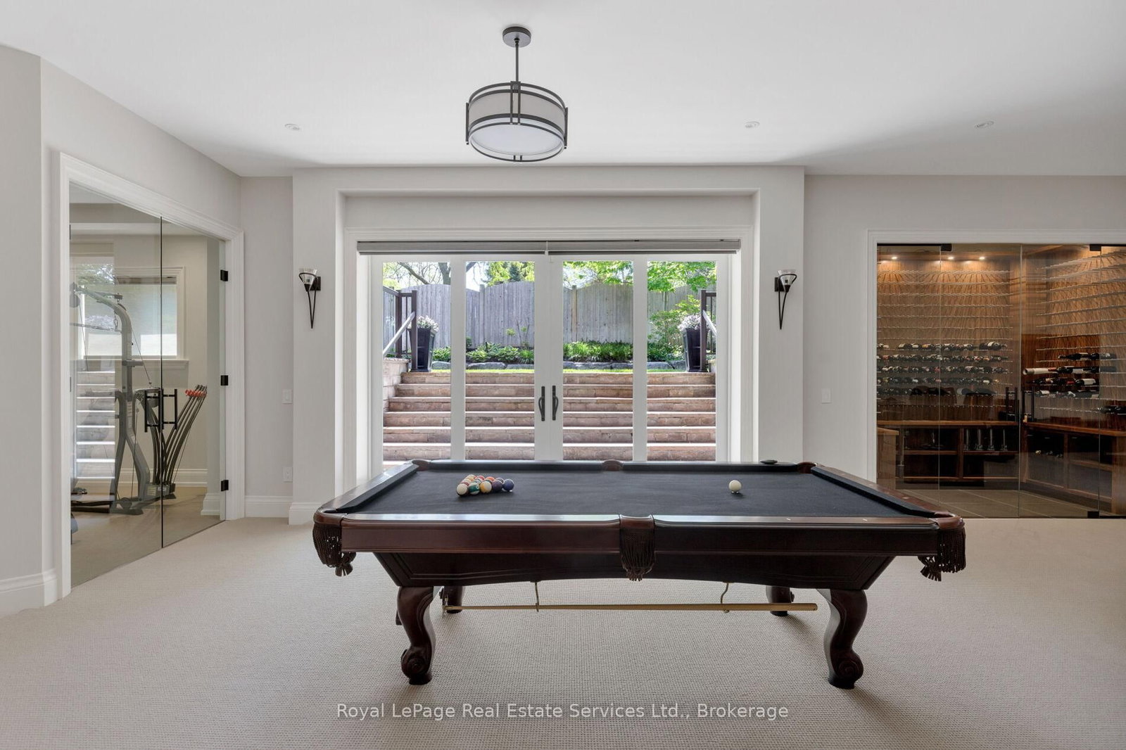 456 W Lakeshore Road • Oakville, ON photo 35