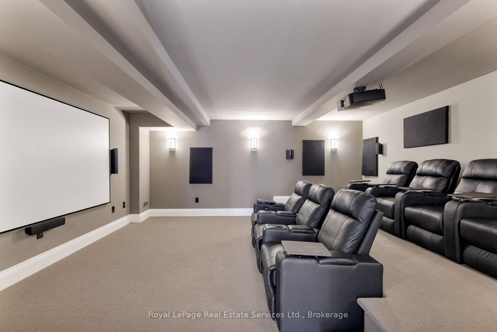 456 W Lakeshore Road • Oakville, ON photo 39