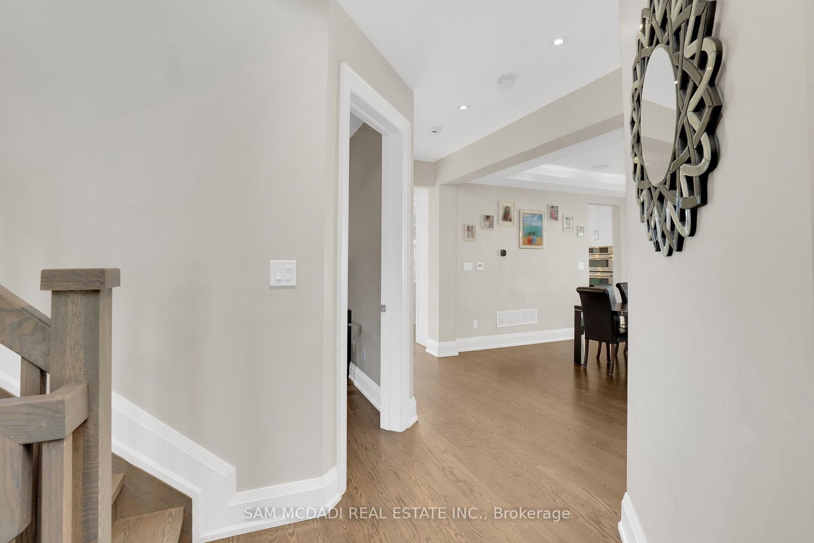 1196 Strathy Avenue • Mississauga, ON photo 6