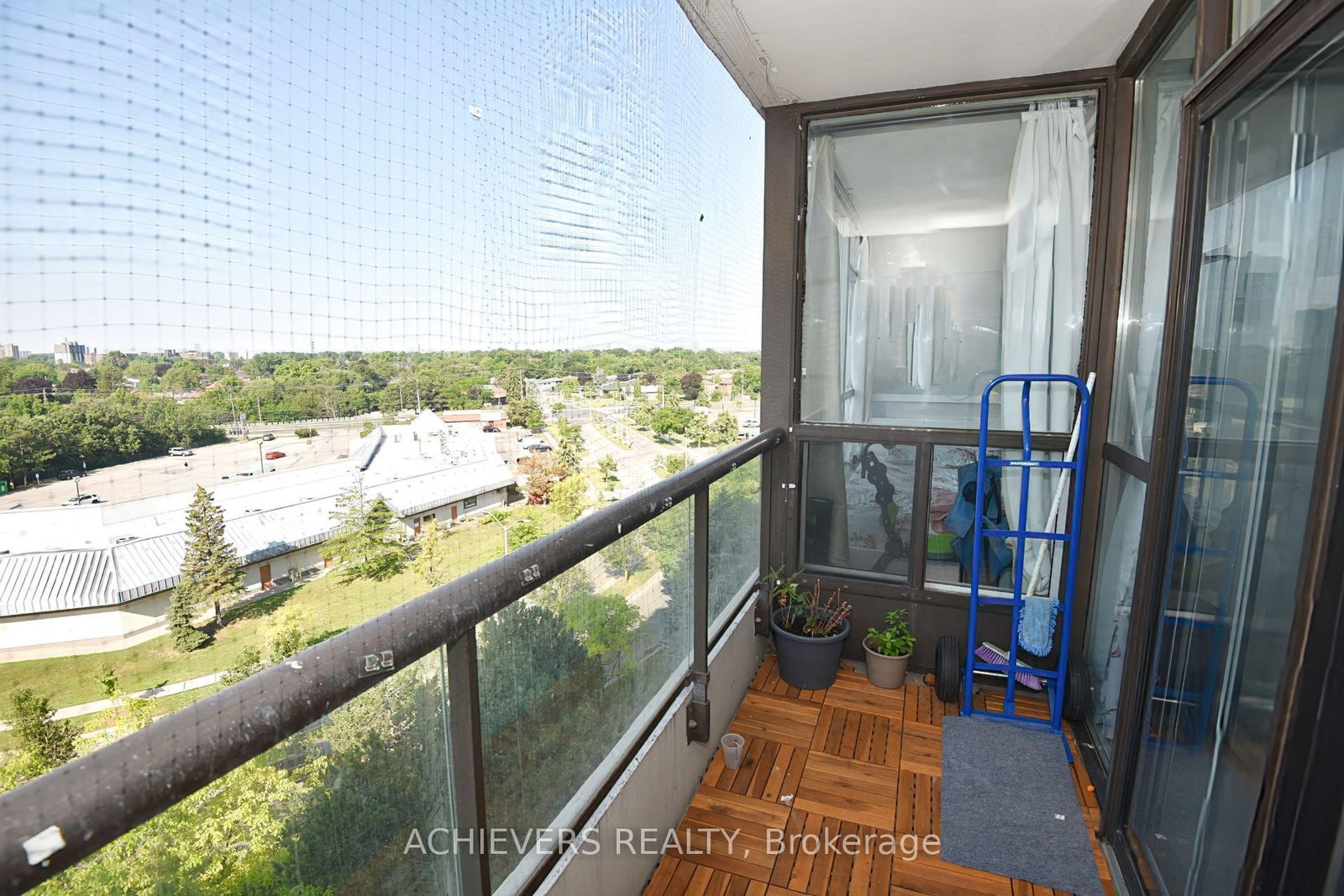 1 Rowntree Road • #914 • Toronto, ON photo 18