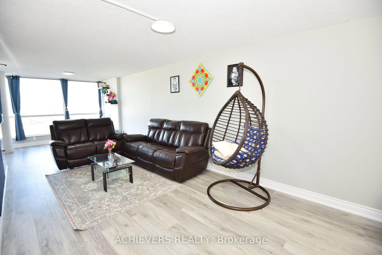 1 Rowntree Road • #914 • Toronto, ON photo 6