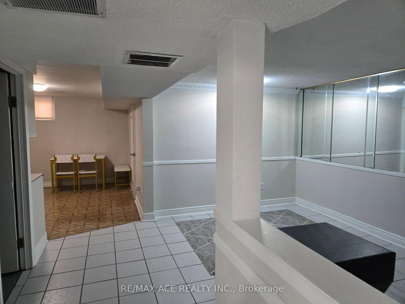 Bsmt - 65 Dellbrook Crescent