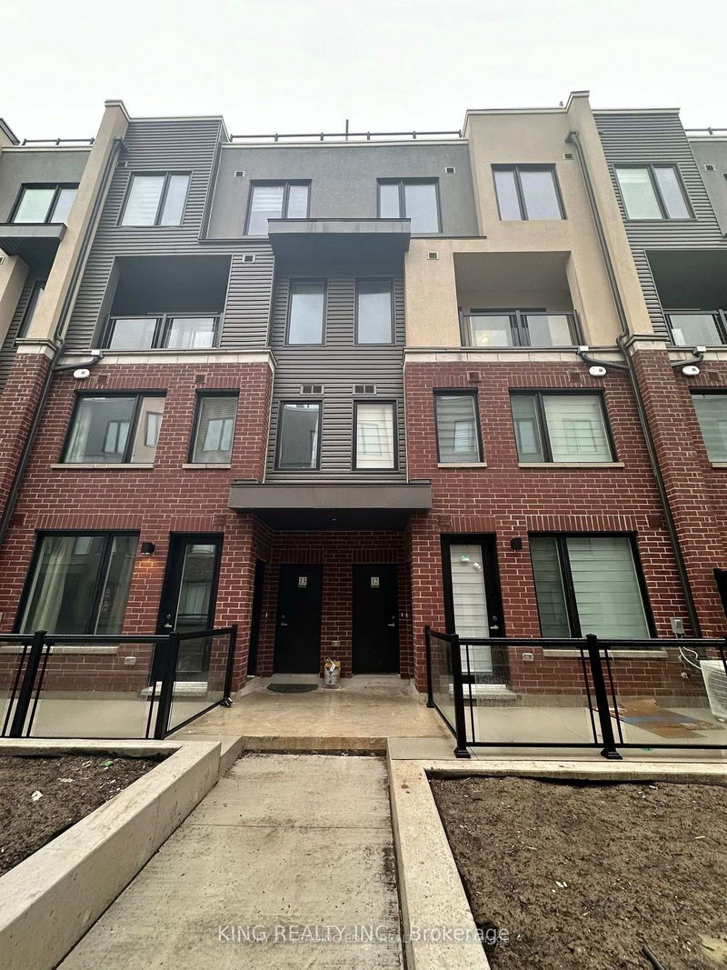 32 - 3409 Ridgeway Drive