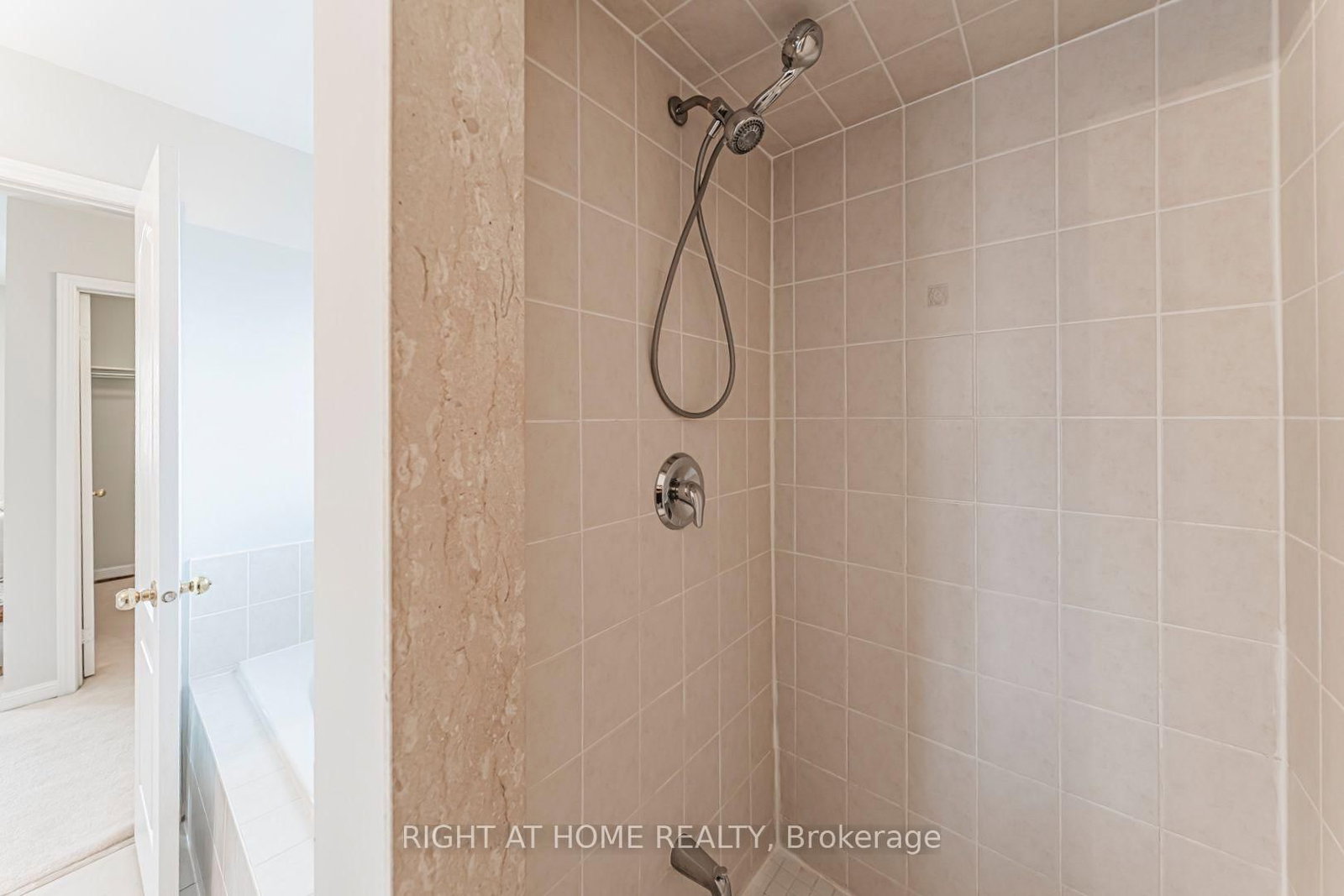 11 Olivett Lane • Brampton, ON photo 20