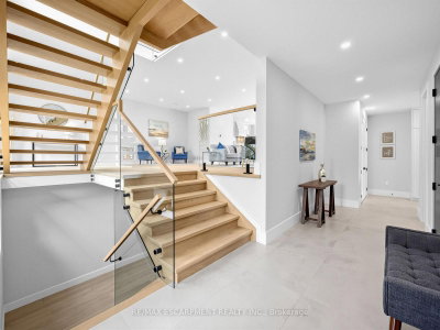 2488 Bridge Road • Oakville, ON photo 6
