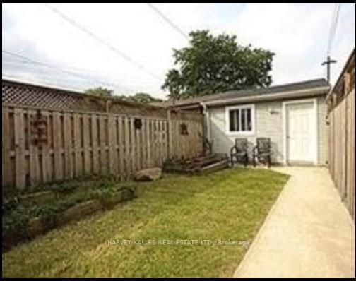 Bsmnt - 92 Westmoreland Avenue