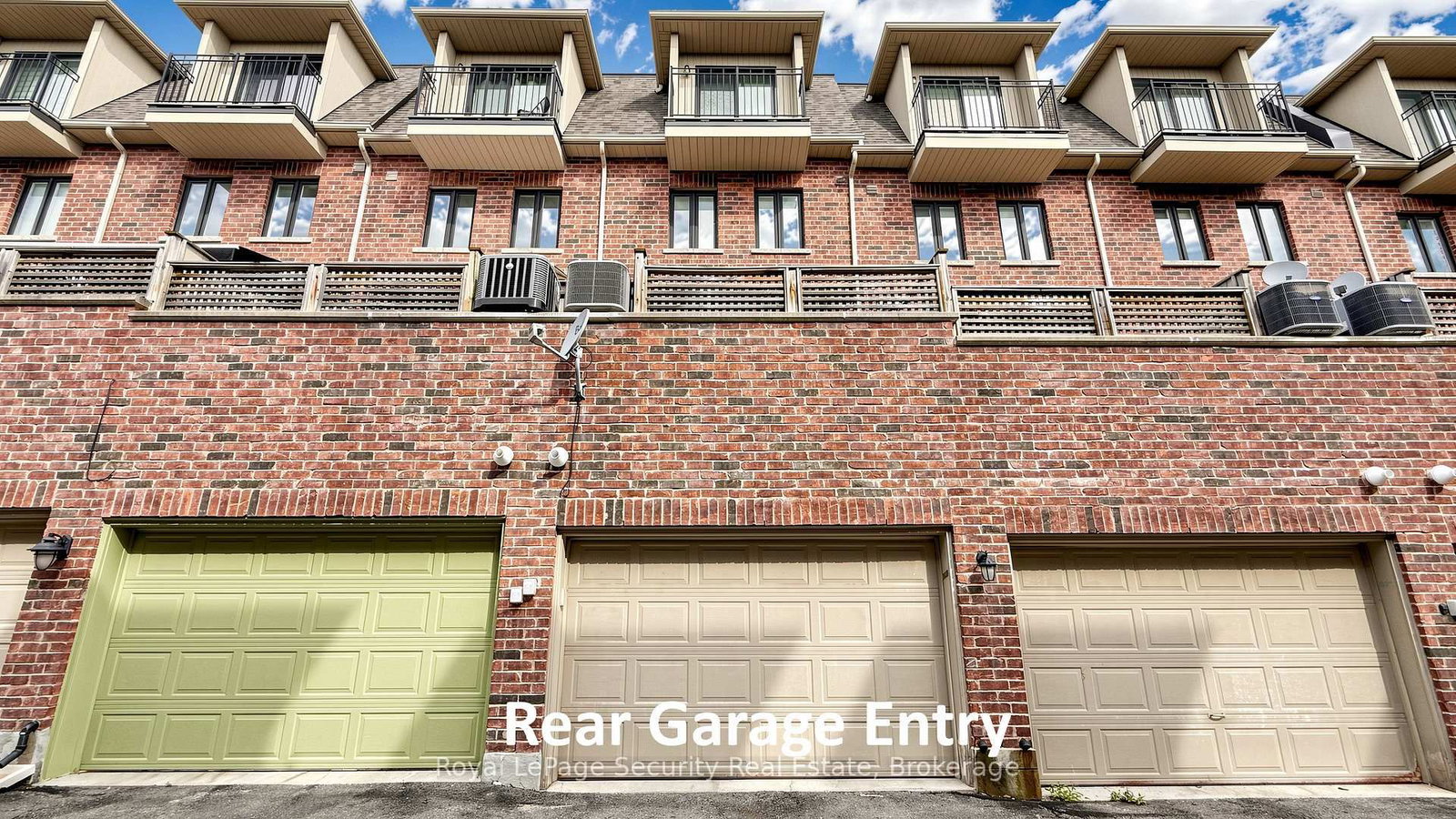 1830 E Burnhamthorpe Road • Mississauga, ON photo 35