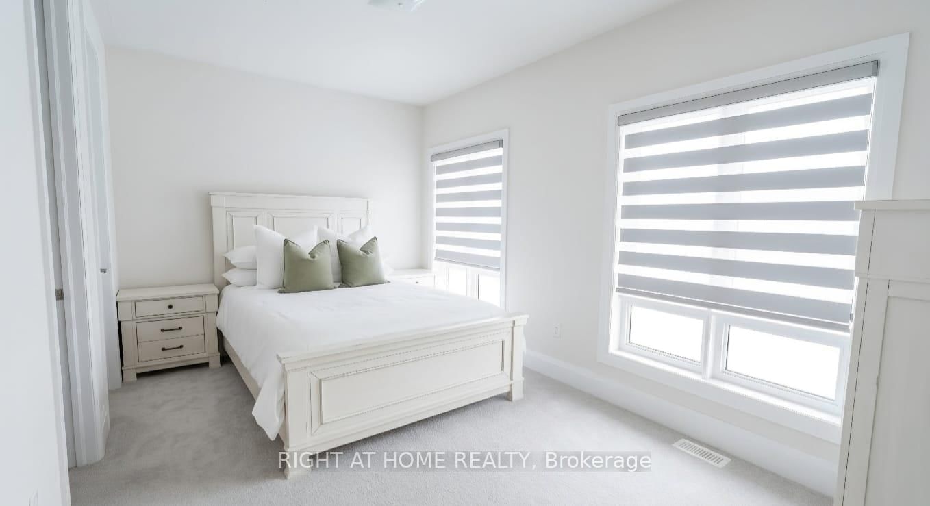 816 Apple Terrace • Milton, ON photo 14