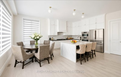 816 Apple Terrace • Milton, ON photo 2