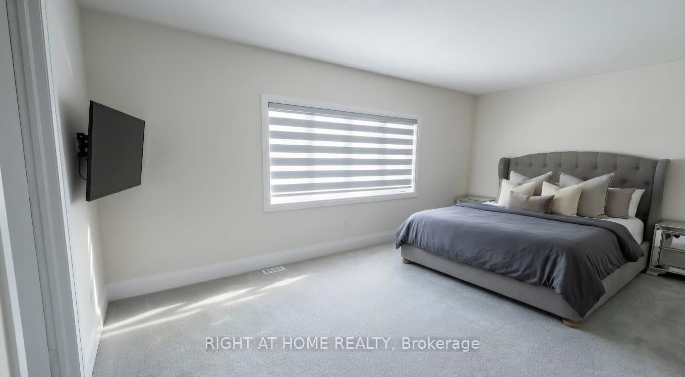 816 Apple Terrace • Milton, ON photo 25