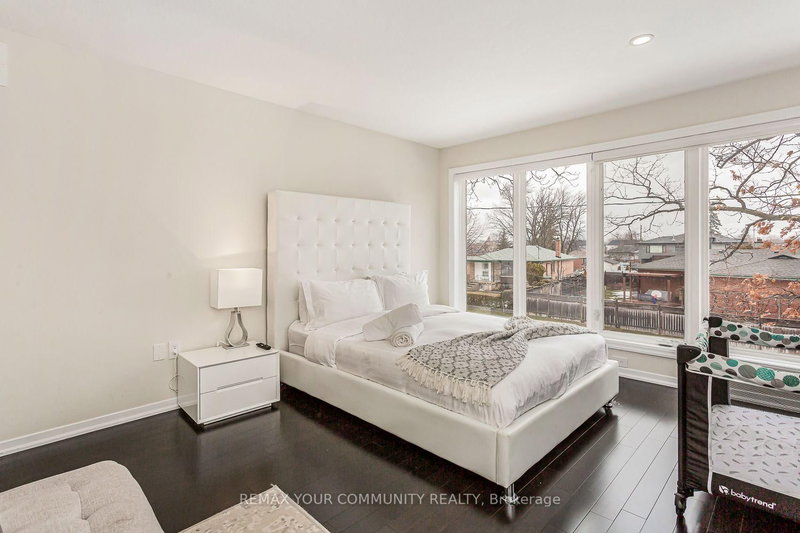338 Woodale Oakville,ON L6K 2N7 — Photo 21