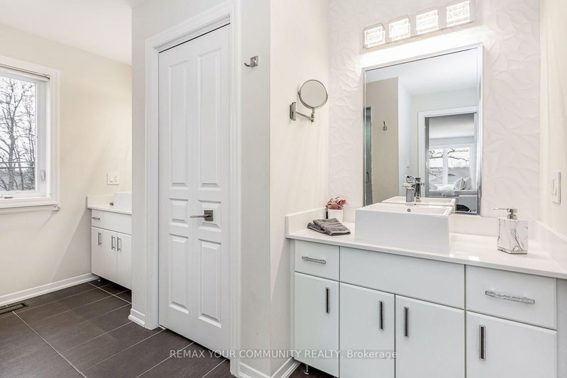 338 Woodale Oakville,ON L6K 2N7 — Photo 24
