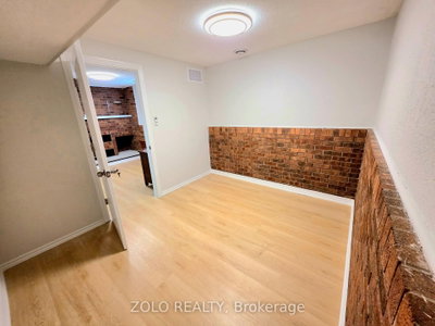 4233 Greybrook Crescent — photo 6