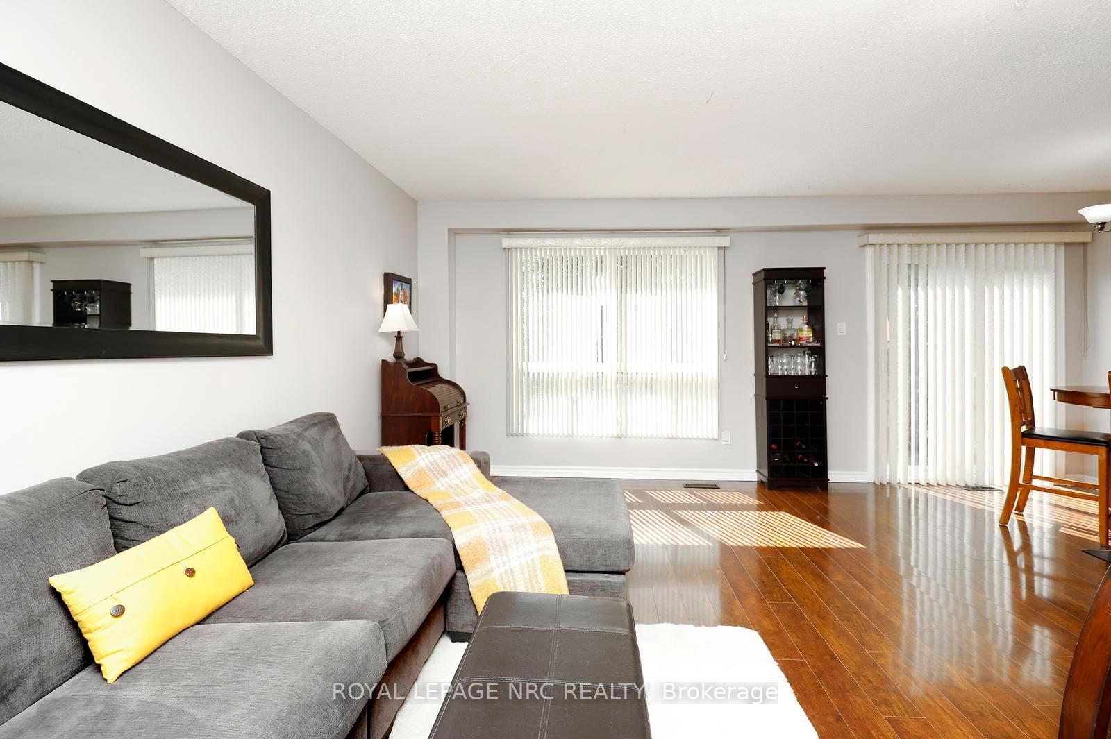 1226 Kirstie Court • #34 • Oakville, ON photo 9