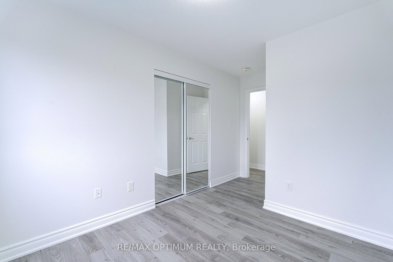 250 Sunny Meadow Boulevard • #303 • Brampton, ON photo 22