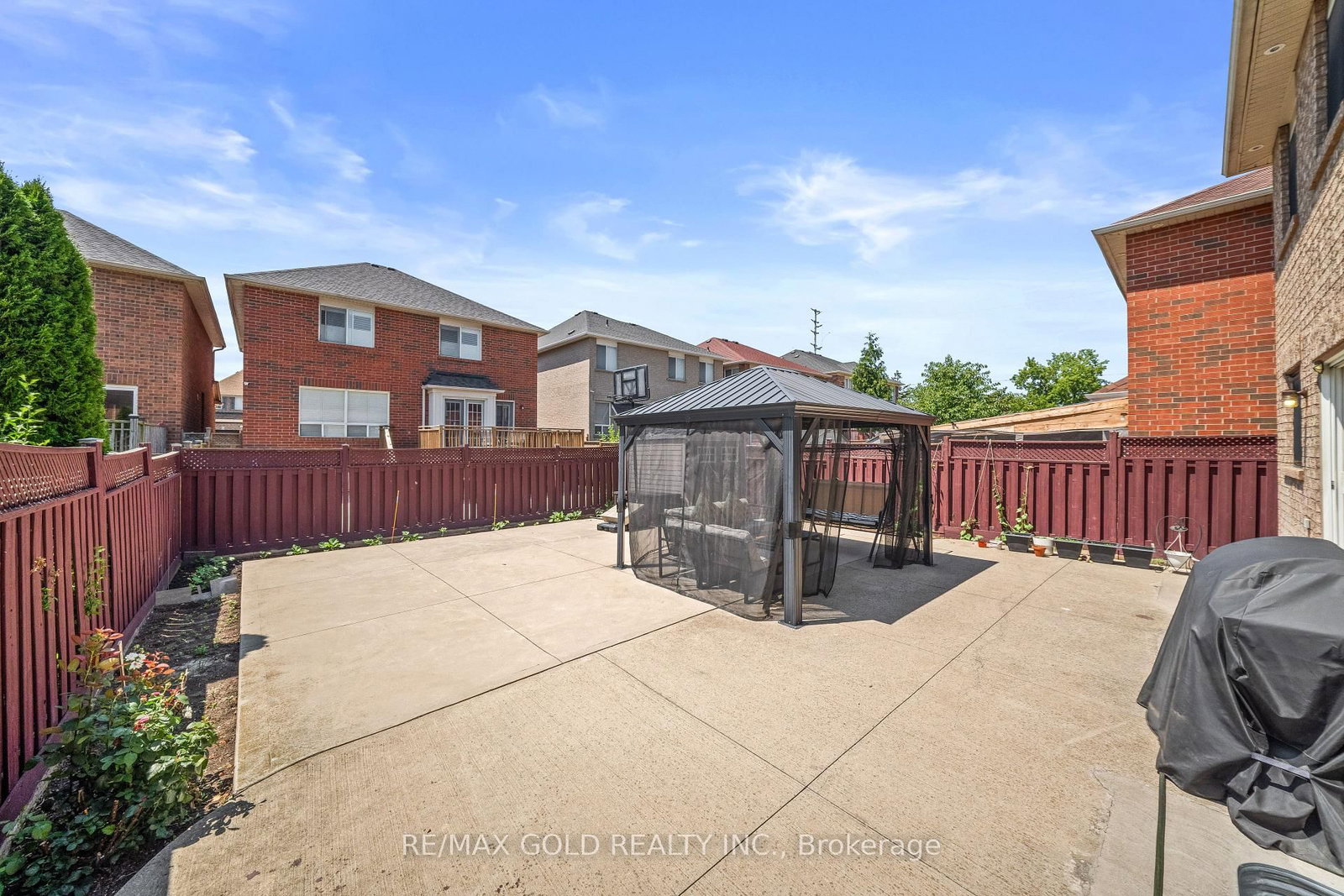 8 Bayridge Drive • Brampton, ON photo 27