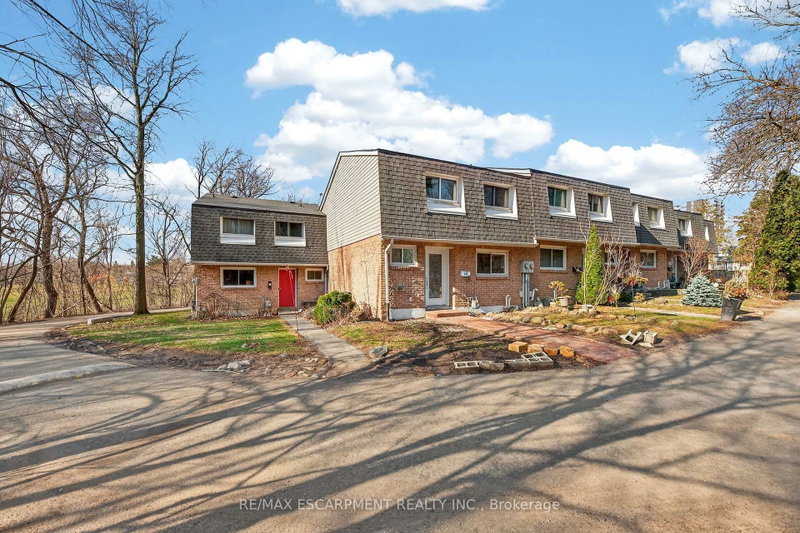 2050 Upper Middle Rd #153, Burlington, Ontario