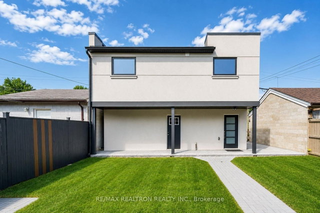 Laneway - 230 Boon Avenue