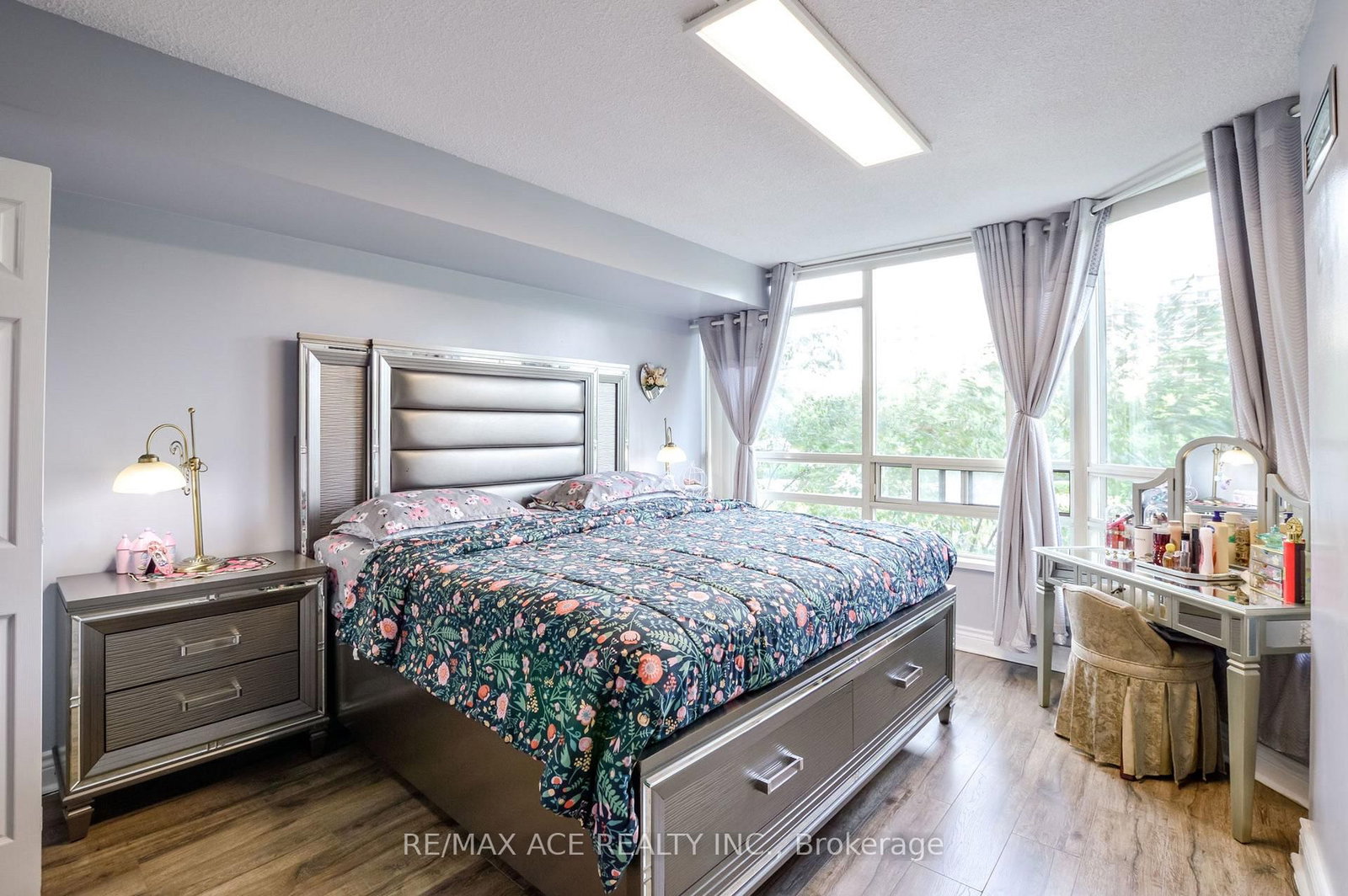 75 King Mississauga,ON L5A 4G5 — Photo 17
