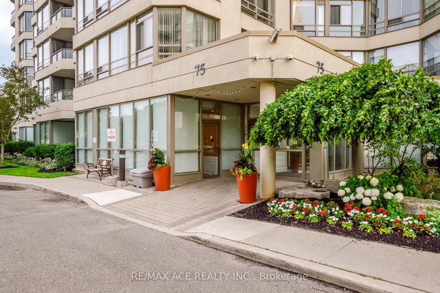 201 - 75 King Street E