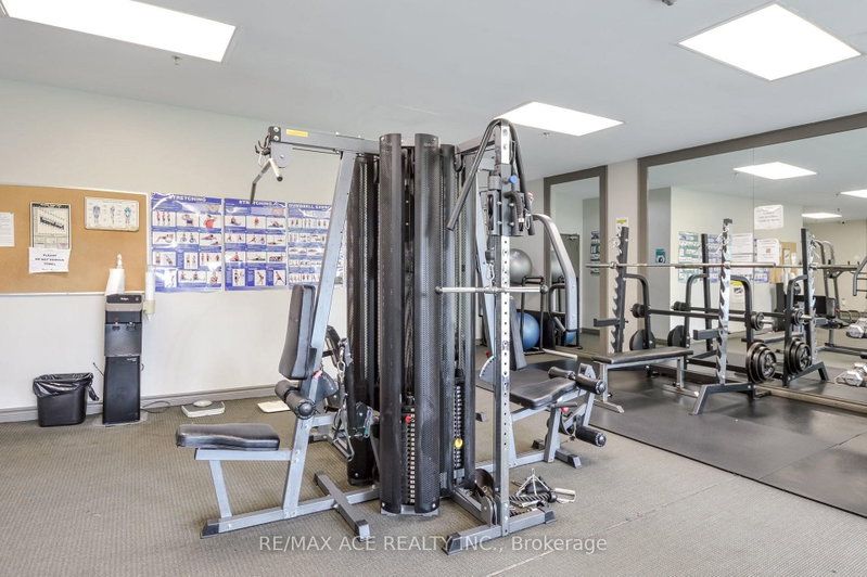 75 King Mississauga,ON L5A 4G5 — Photo 28