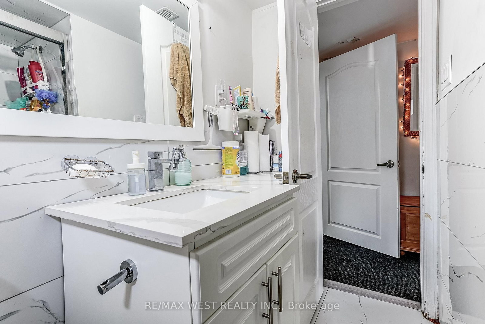 19 Archway Crescent • Toronto, ON photo 27