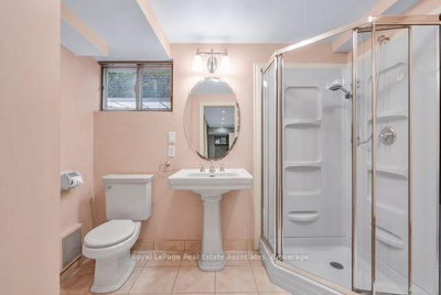 2529 Claymore Mississauga,ON L5C 3A2 — Photo 38