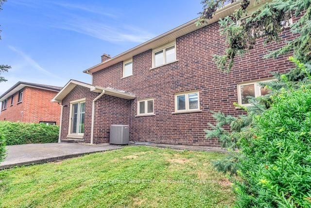 2529 Claymore Mississauga,ON L5C 3A2 — Photo 40