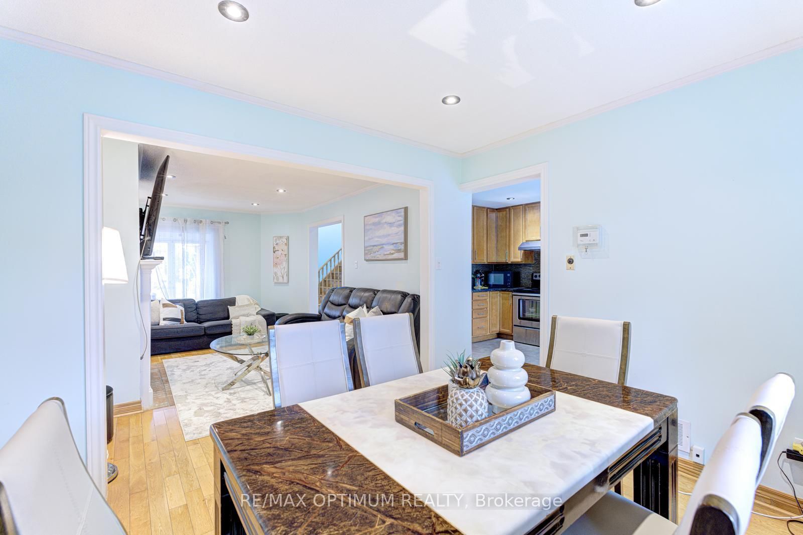 28 Stalbridge Avenue • Brampton, ON photo 13