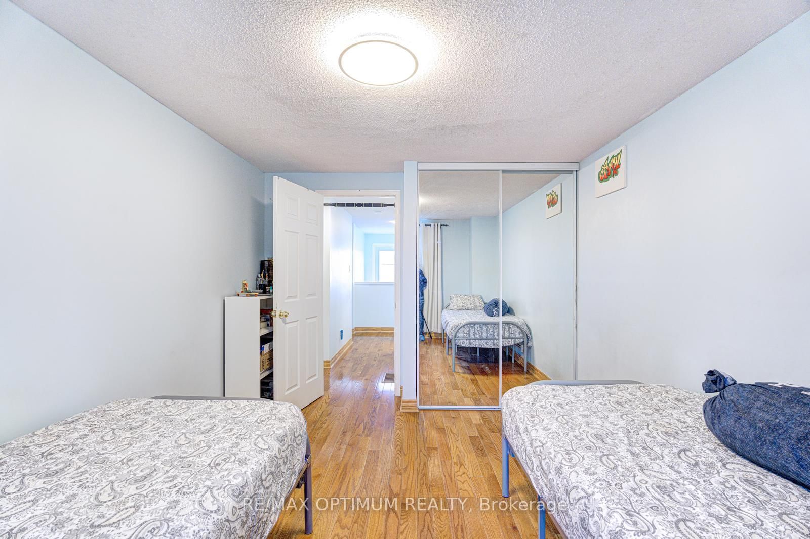 28 Stalbridge Avenue • Brampton, ON photo 33