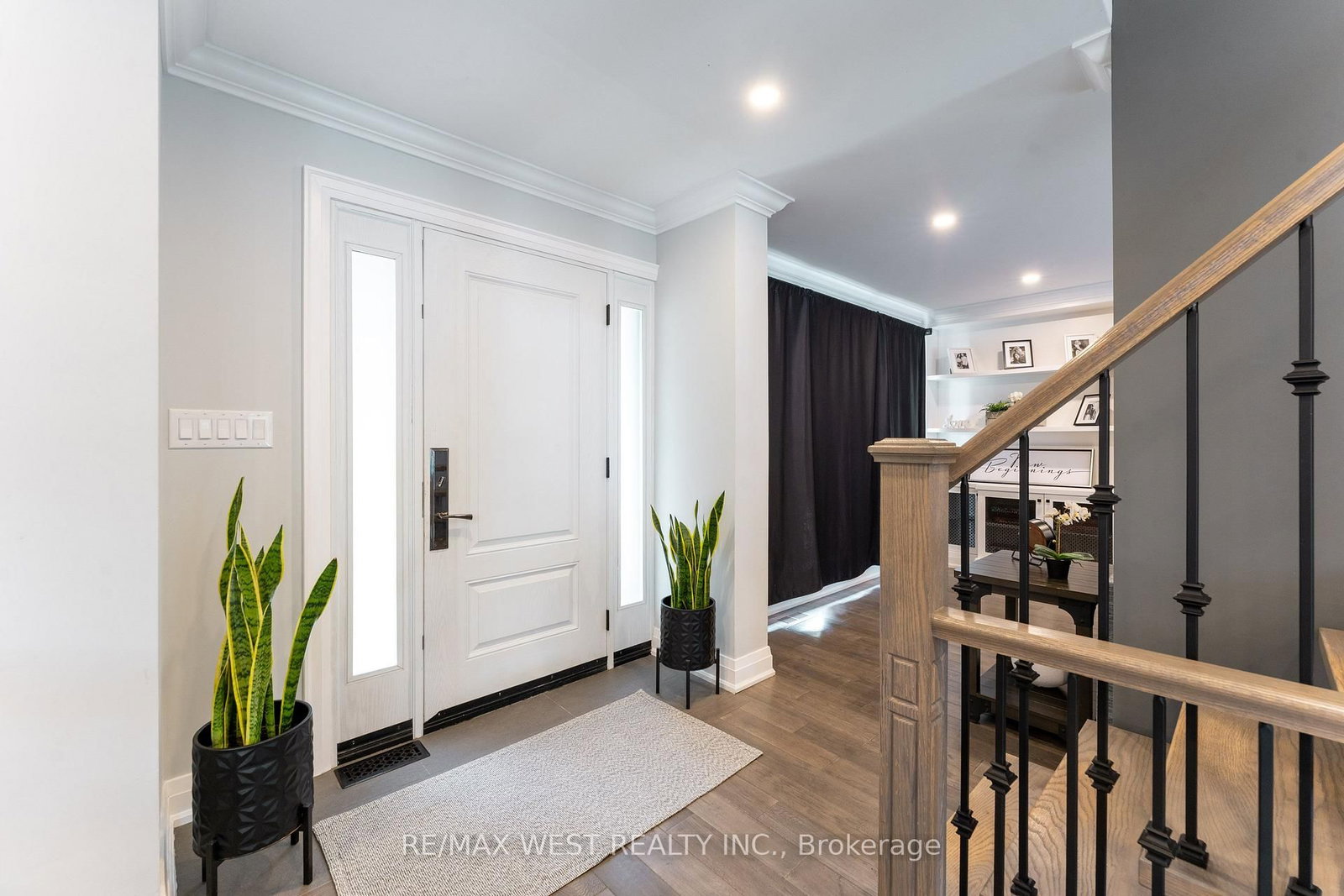 139 Redgrave Drive, Toronto, ON, photo 2