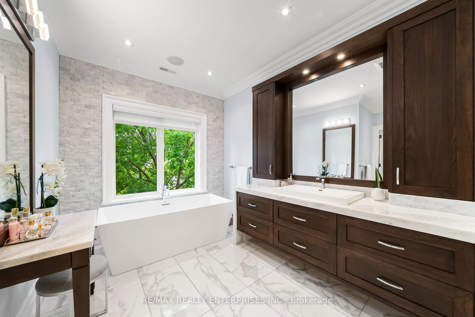 363 Niar Avenue • Mississauga, ON photo 25