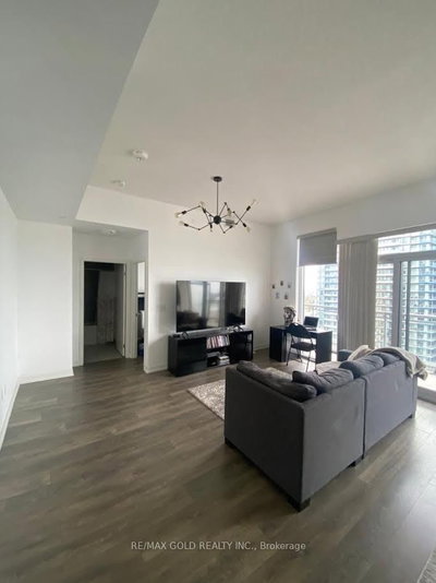 Unit 1404 — 2520 Eglinton Avenue W — photo 4