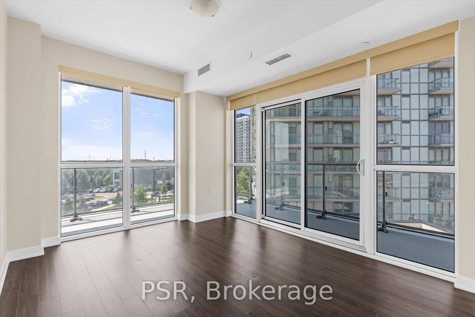 4699 Glen Erin Drive • #407 • Mississauga, ON photo 9