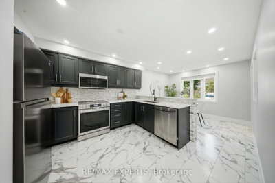 Unit 113 — 5910 Greensboro Drive — more photos