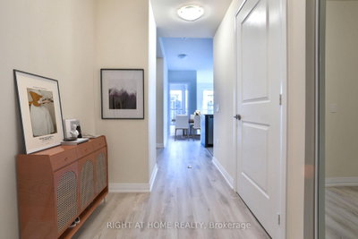35 WATERGARDEN Drive