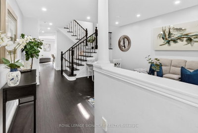 5910 Manzanillo Crescent — photo 4
