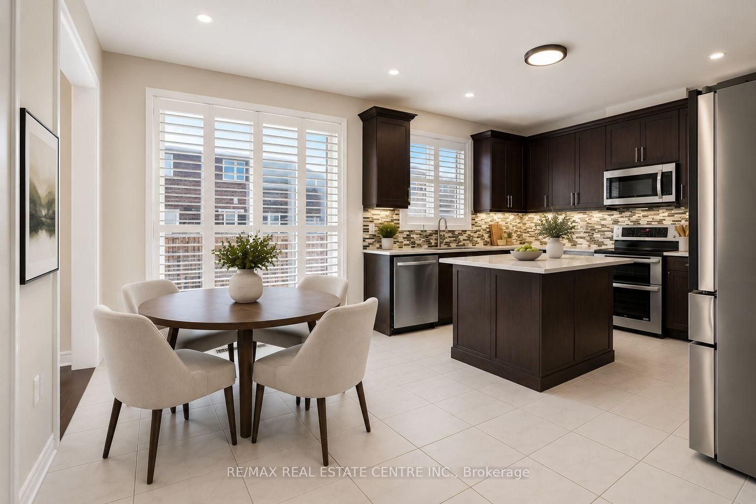 37 Zanetta Crescent • Brampton, ON photo 4