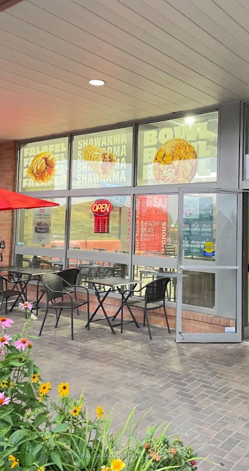 Unit E5 — 1011 Upper Middle Road, Oakville