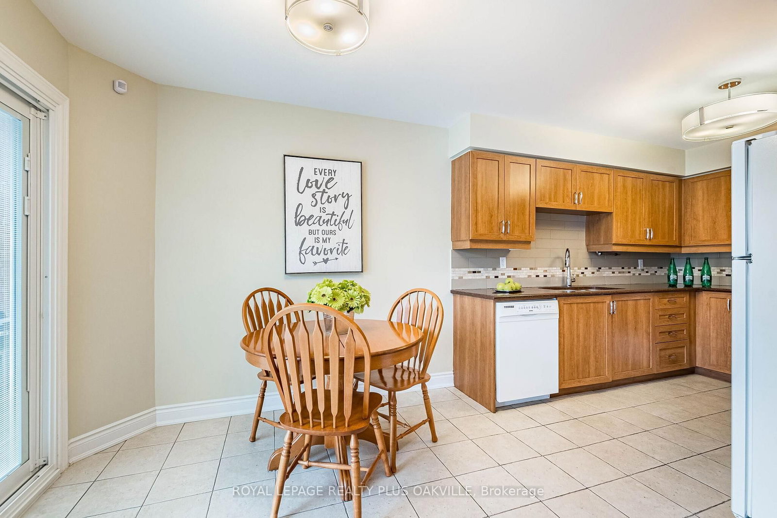 394 Maidstone Crescent • Oakville, ON photo 14