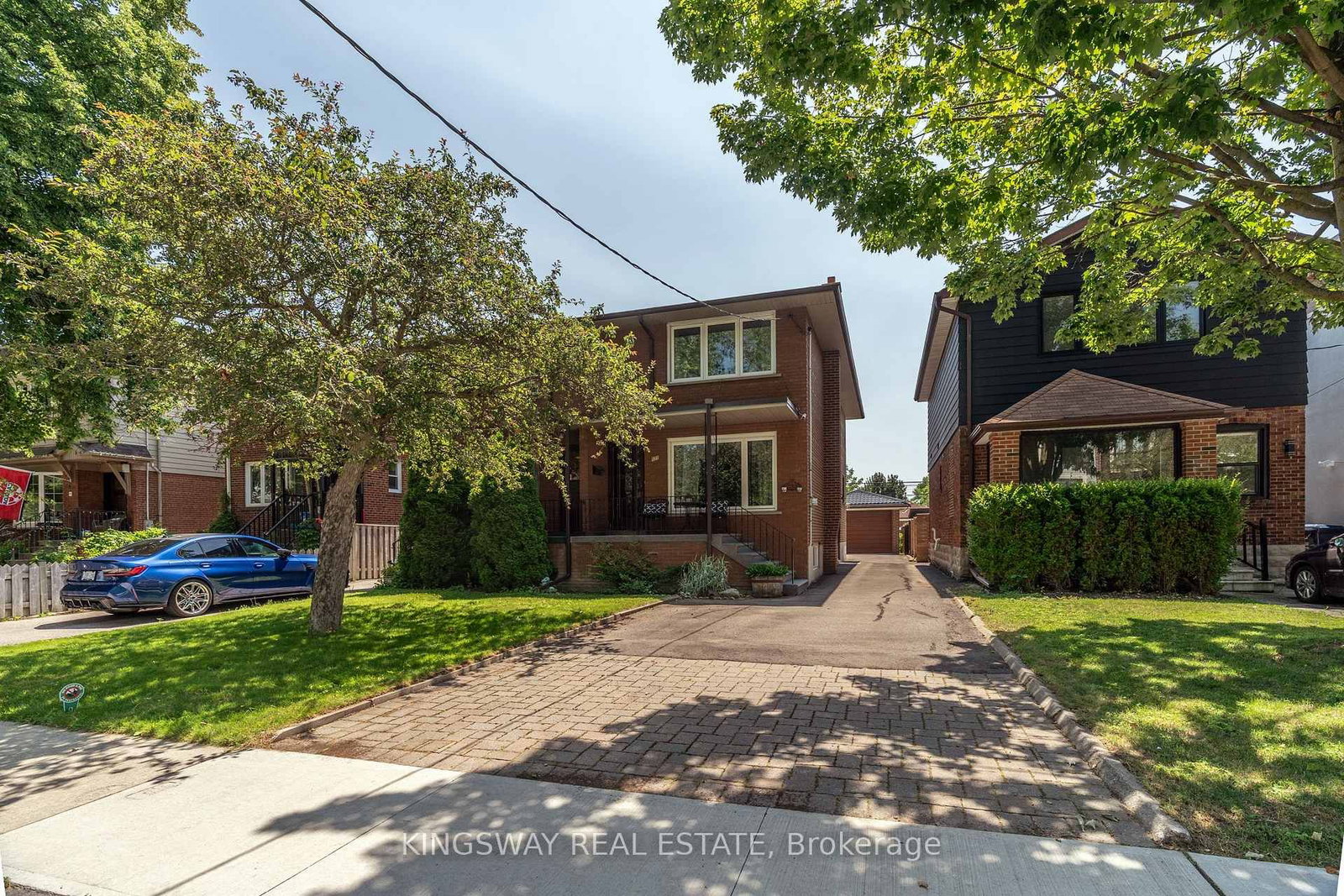 121 Lake Crescent, Toronto, ON