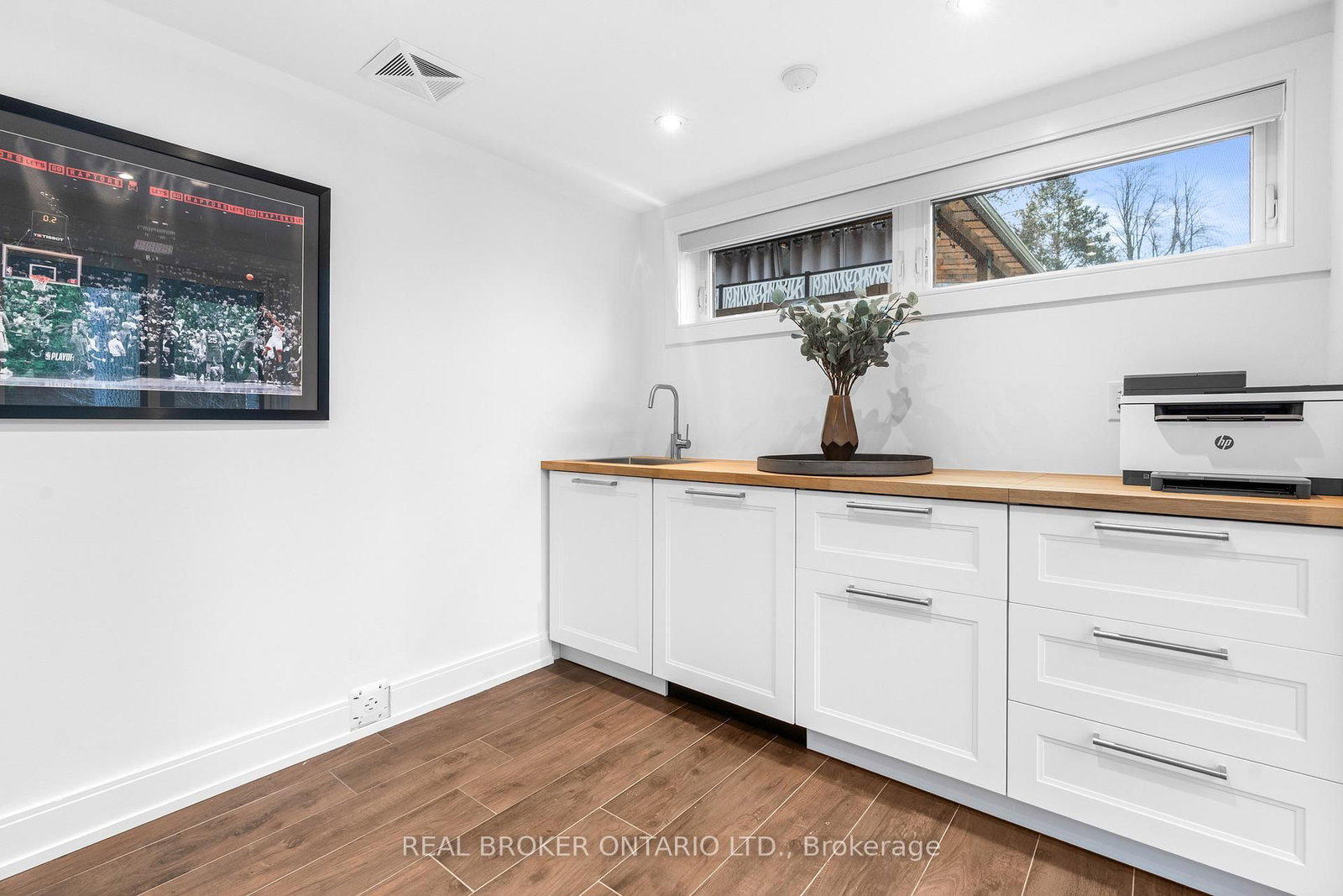 17 Old Oak Road • Toronto, ON photo 32