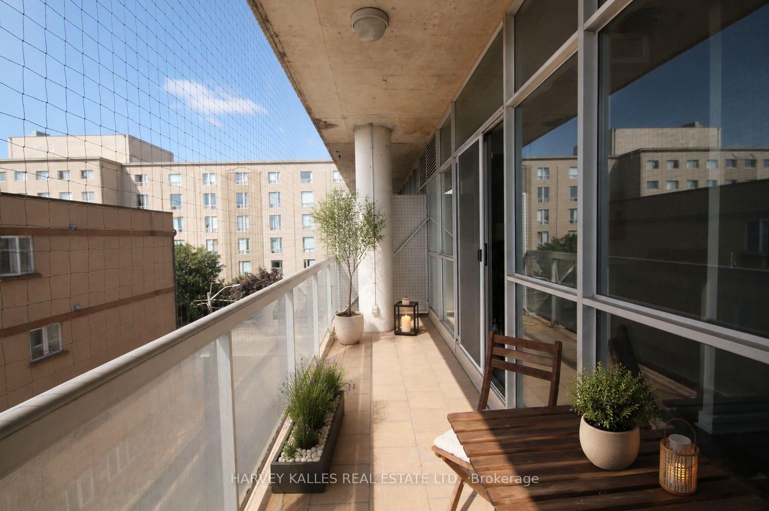 1375 Dupont Street • #403 • Toronto, ON photo 10