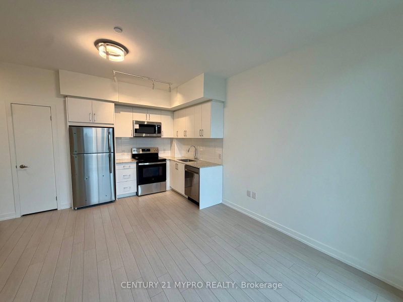703 - 4010 Eglinton Avenue W