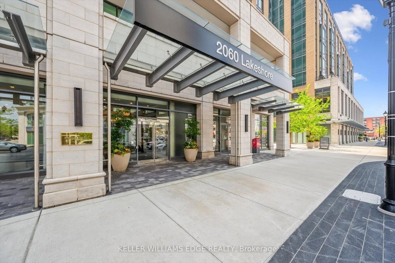 202 - 2060 Lakeshore Road