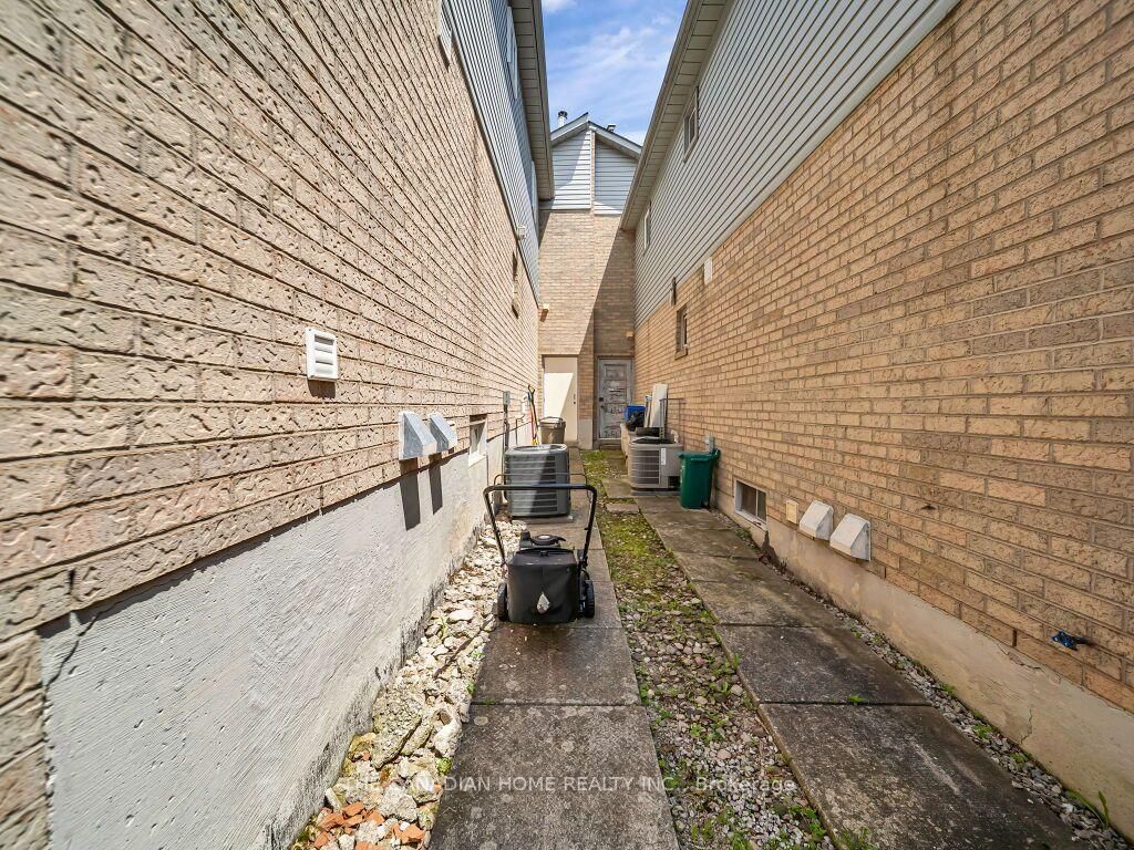 5244 Cinnamon Road • Mississauga, ON photo 44